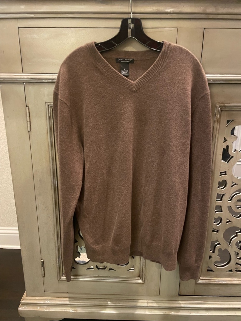 Daniel Bishop Cremieux Brown V-Neck Cashmere Blend Sweater